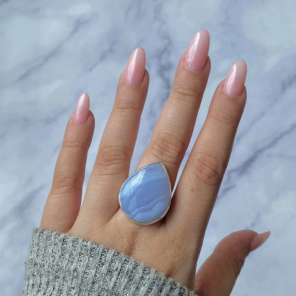 How To Choose The Right Blue Lace Agate Jewelry